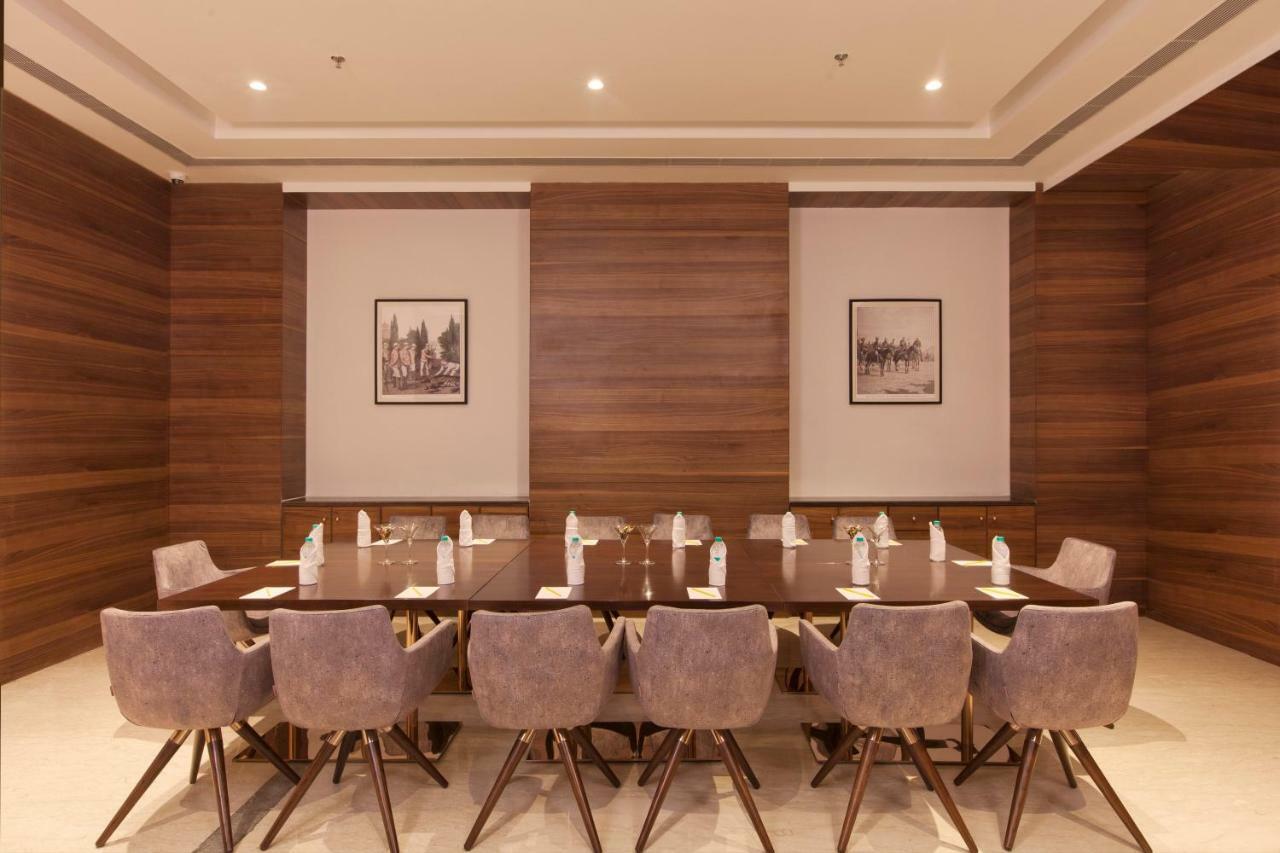 Country Inn Premier Amritsar, 10 Min From Golden Temple Экстерьер фото